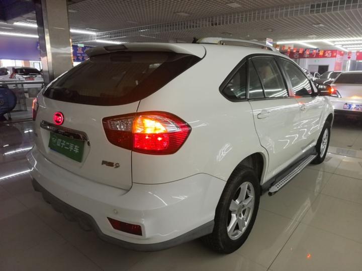 S6 2014 2.0L MT Luxury 5-Seater photo 4