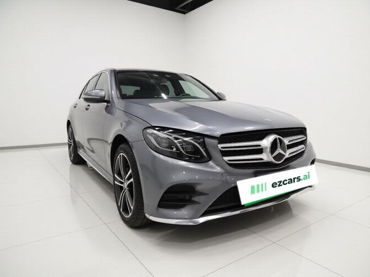 GLC 2019 GLC 260 L 4MATIC Luxury photo 3