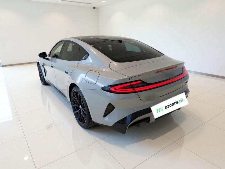 Xiaomi SU7 2024 AWD Extended Range High-end ADAS Max photo 4