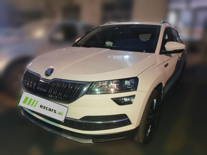 Karoq 2019 TSI280 Luxury China VI