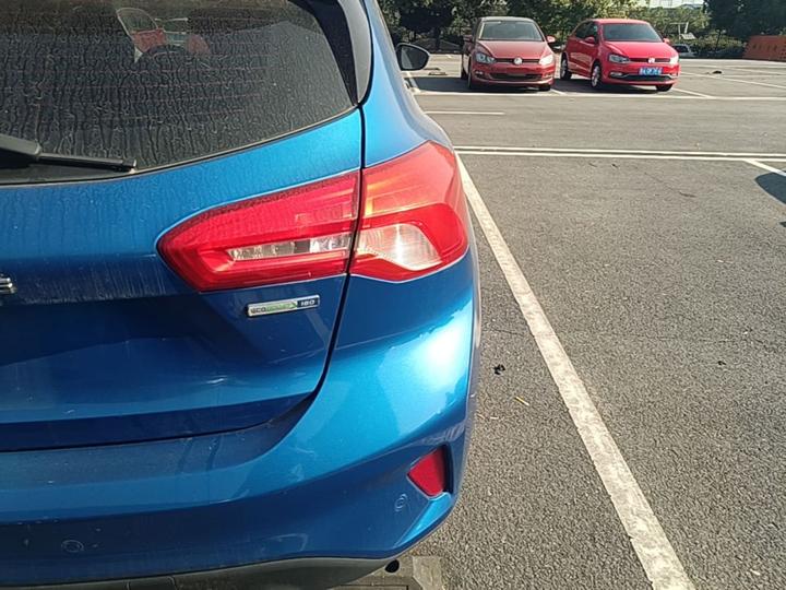 Focus 2019 Hatchback EcoBoost 180 AT photo 7