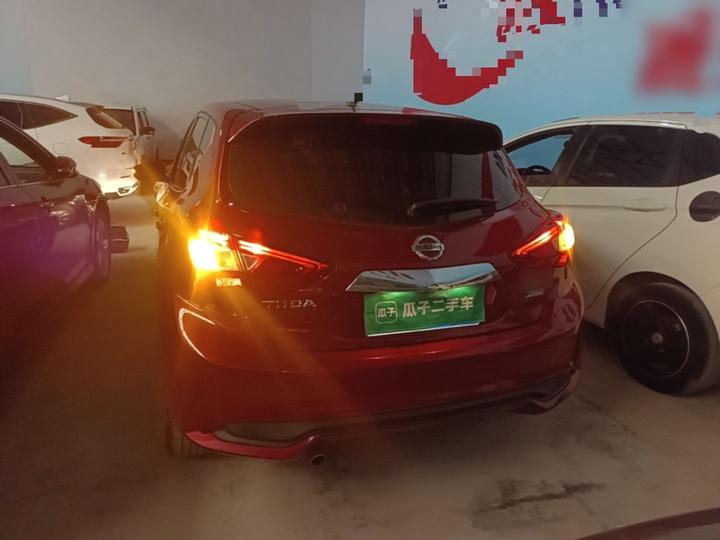 Tiida 2016 1.6L CVT photo 3