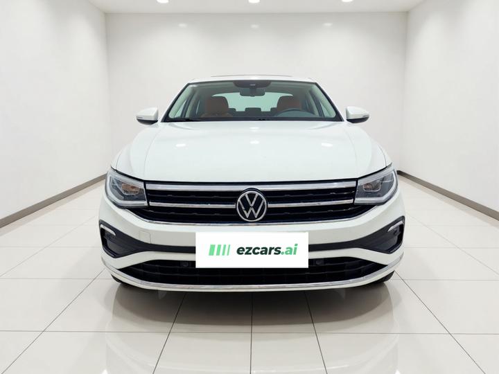 Bora 2023 200TSI DSGPRO photo 2