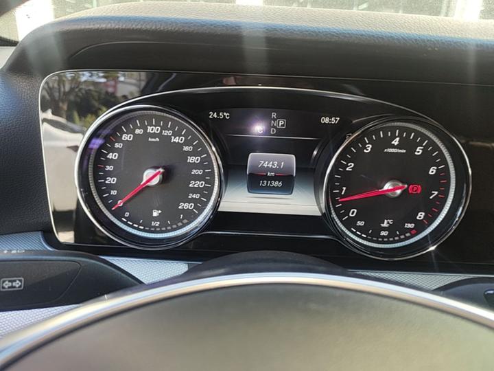E-Class 2017 E 200 Sport 4MATIC photo 7