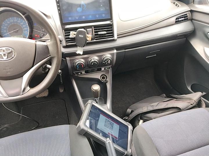 YARiS L 2015 1.5E AT photo 8