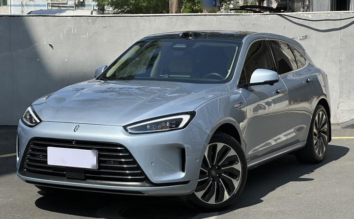 HIMA AITO M5 2023 EREV AWD ADAS