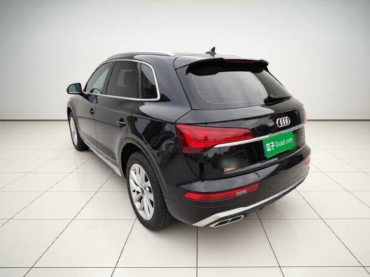 Q5L 2022 Facelift 40T Luxury Dynamic photo 4