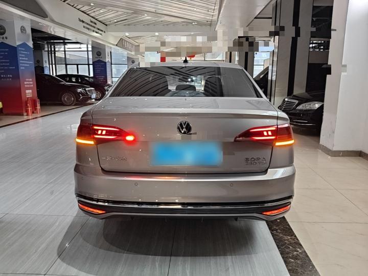 Bora 2023 280TSI DSG photo 3