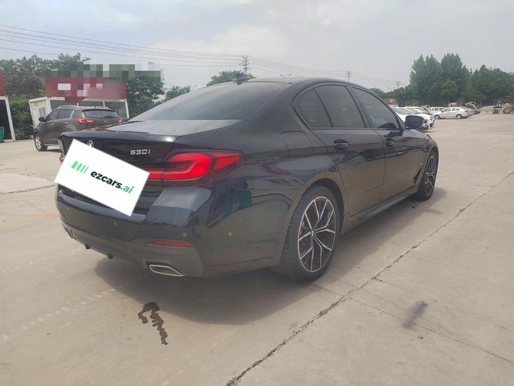5 Series Imported 2022 Facelift 530i M Sport Package photo 4
