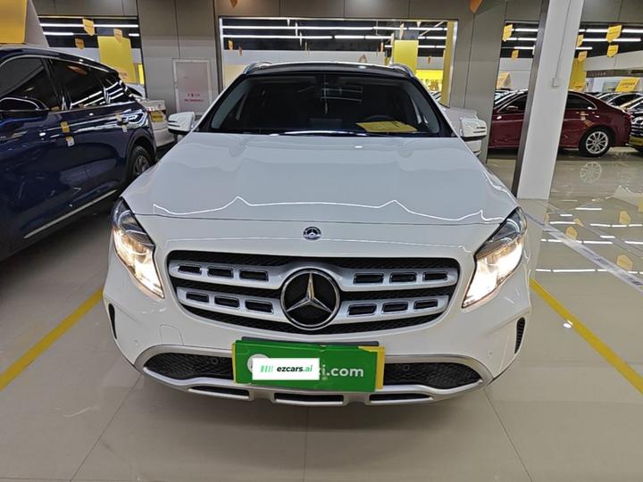 GLA 2018 GLA 200 Dynamic photo 2