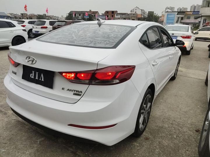 Elantra 2016 1.6L AT Smart Elite photo 7