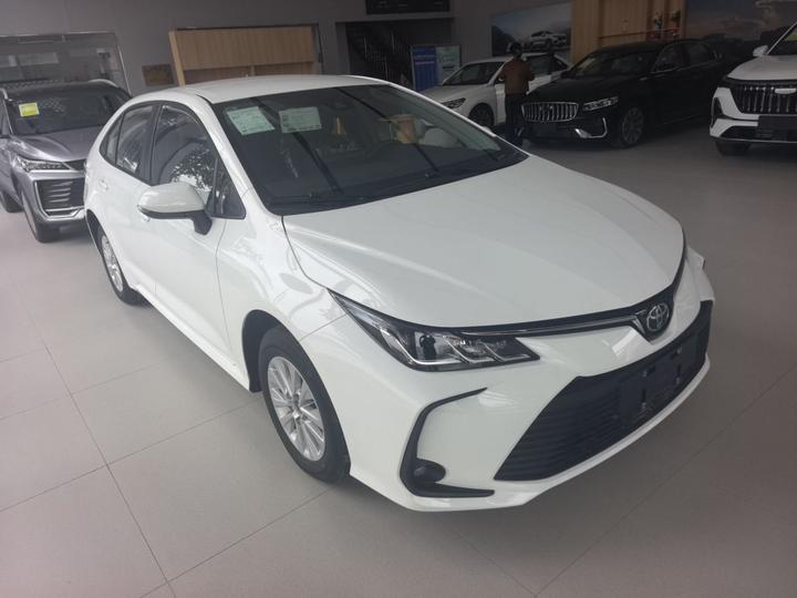 Corolla 2025 1.2T photo 2