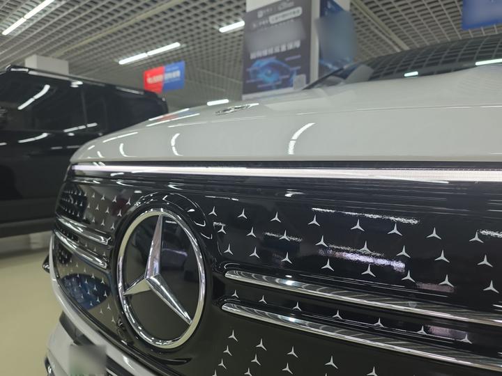 EQA 2022 EQA 300 4MATIC Special photo 2