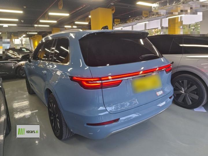 Li Auto ONE 2021 EREV 6-Seater photo 4
