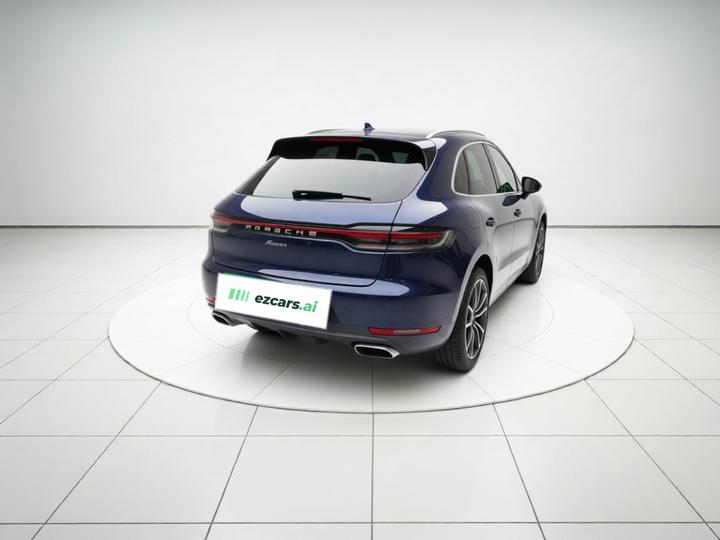 2018 Macan 2.0T photo 6