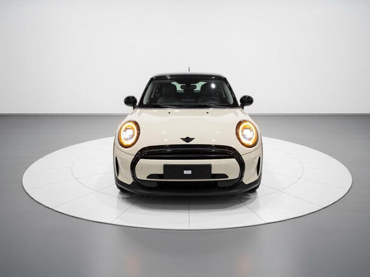 2023 1.5T COOPER photo 2