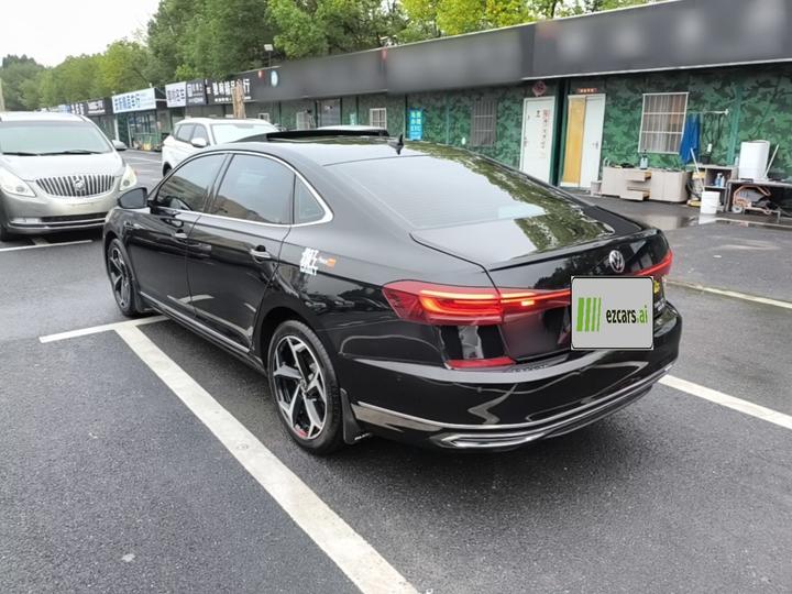 Passat 2024 380TSI Luxury photo 4