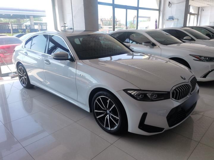 3 Series 2024 320Li M Sport Package photo 2