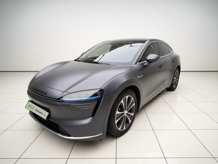 HIMA Luxeed R7 2025 EREV 251km Max