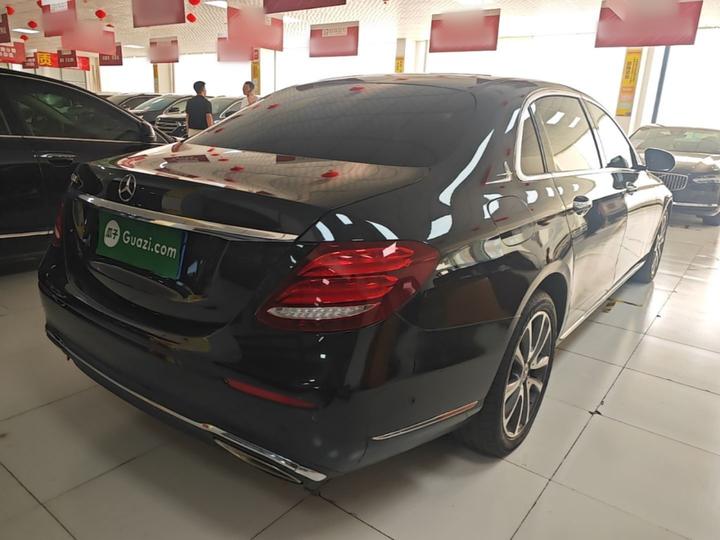 E-Class 2017 E 300 L Luxury photo 4