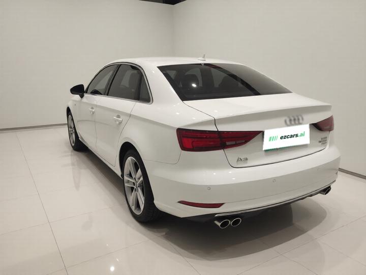 A3 2018 30 Anniversary Limousine 35 TFSI photo 4