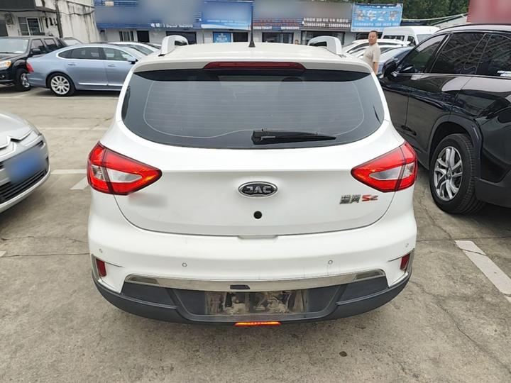 JAC Refine S2 2017 1.5L MT Luxury Smart photo 3