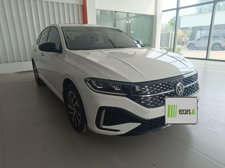 Lavida 2024 300TSI DSG Leading photo 3