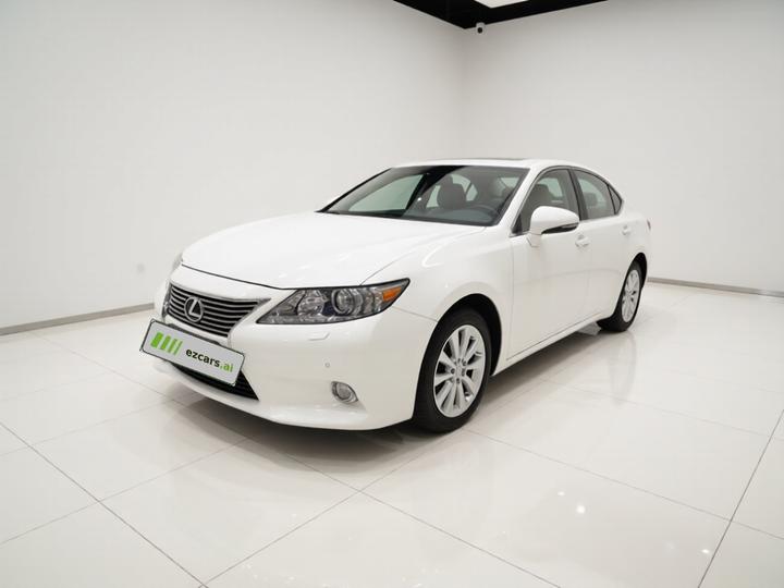 ES 2013 300h Elite