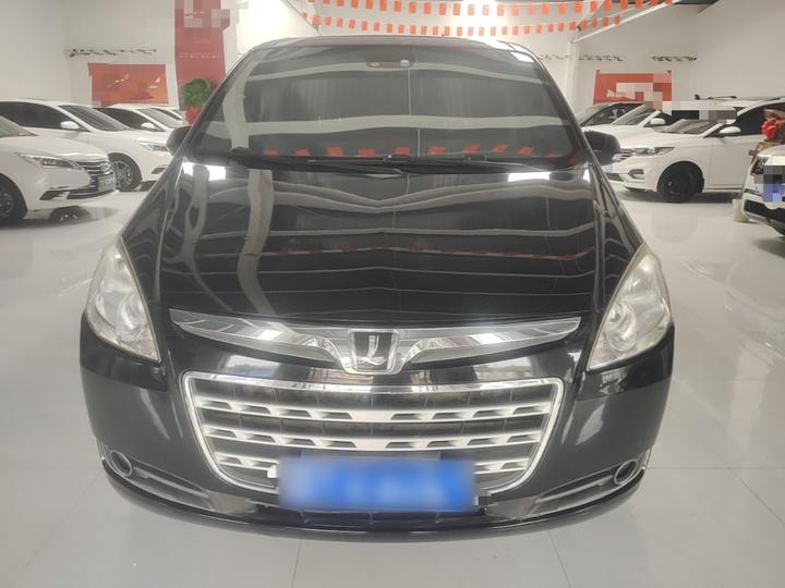 Luxgen 7 MPV 2013 2.0T Luxury photo 2