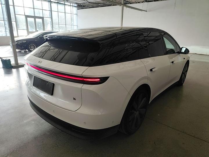 Li Auto i6 2025 AWD Standard photo 4
