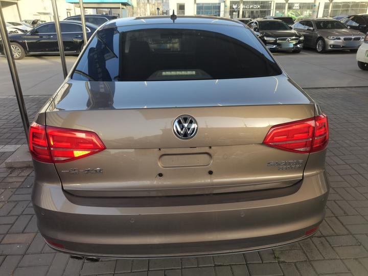 Sagitar 2015 280TSI AT Flagship photo 3