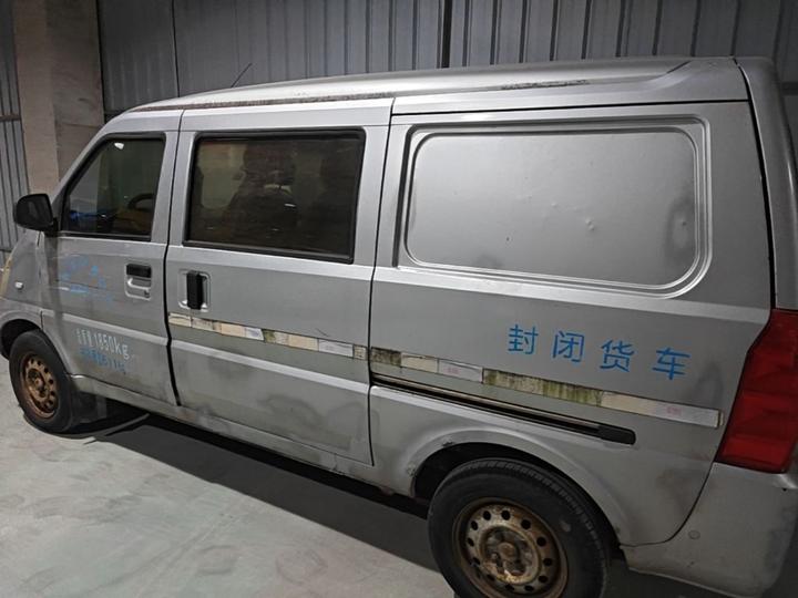 Wuling Rongguang 2014 1.2L S photo 4