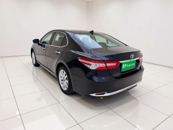 Camry 2023 2.0G Luxury photo 4