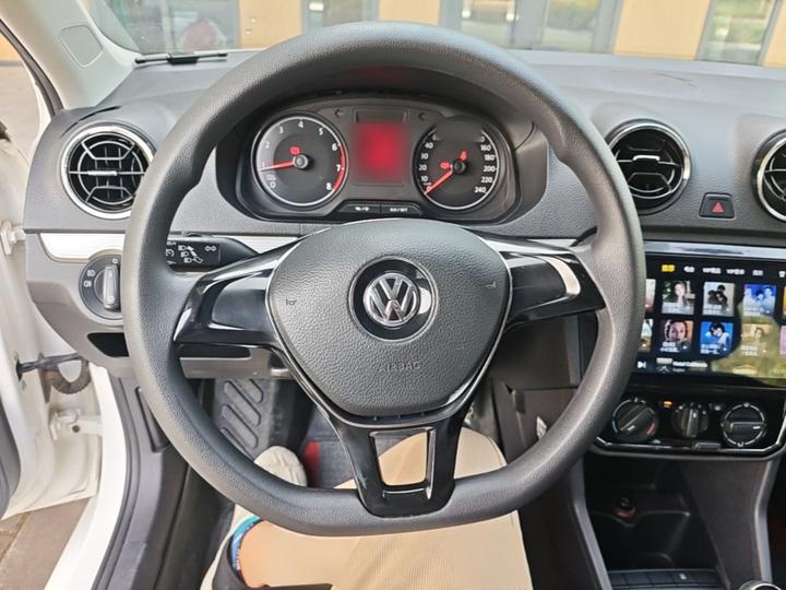 2017 1.4L MT Comfort photo 6