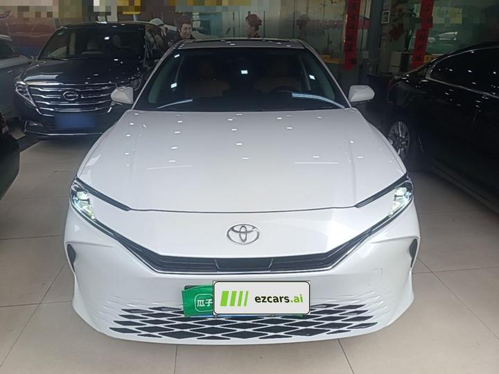 Camry 2026 2.0GVP Luxury photo 2