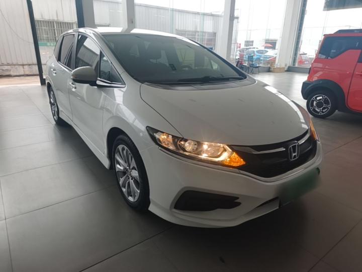Jade 2017 1.8L AT Classic 5-Seater photo 3
