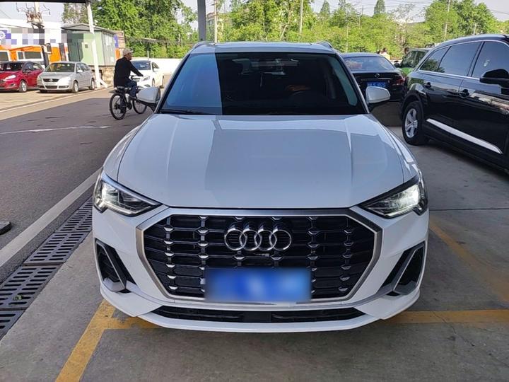 Q3 2023 35 TFSI Progressive Dynamic 1.5T photo 2