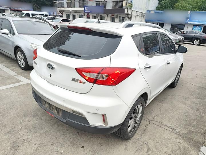 JAC Refine S2 2017 1.5L MT Luxury Smart photo 4