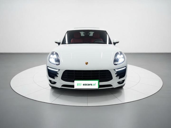 2014 Macan 2.0T photo 2
