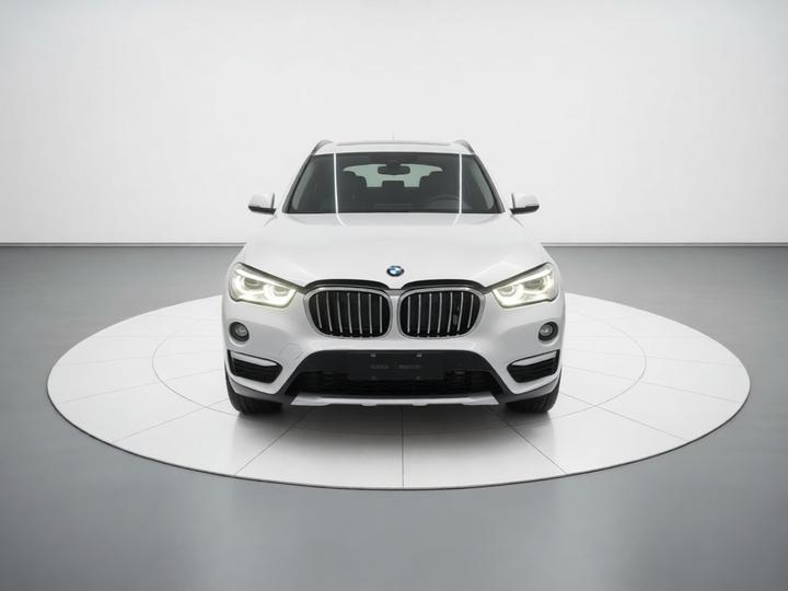 X1 2019 sDrive18Li Exclusive photo 2