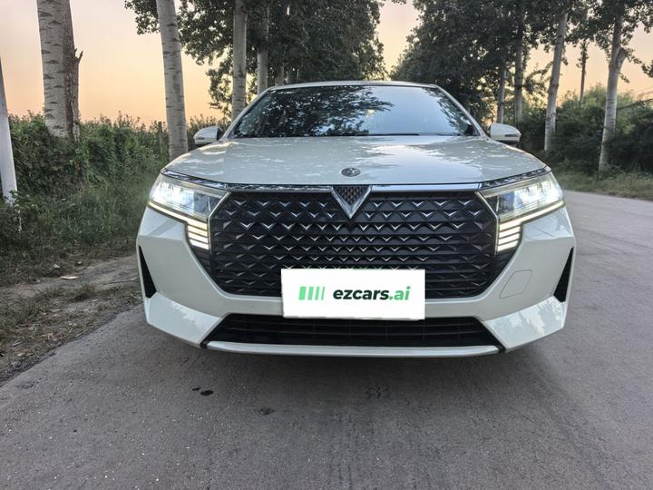 D60 2023 PLUS 1.6L XL CVT photo 2