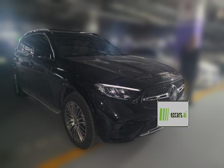 GLC 2026 GLC 300 L 4MATIC Dynamic 5-Seater photo 3