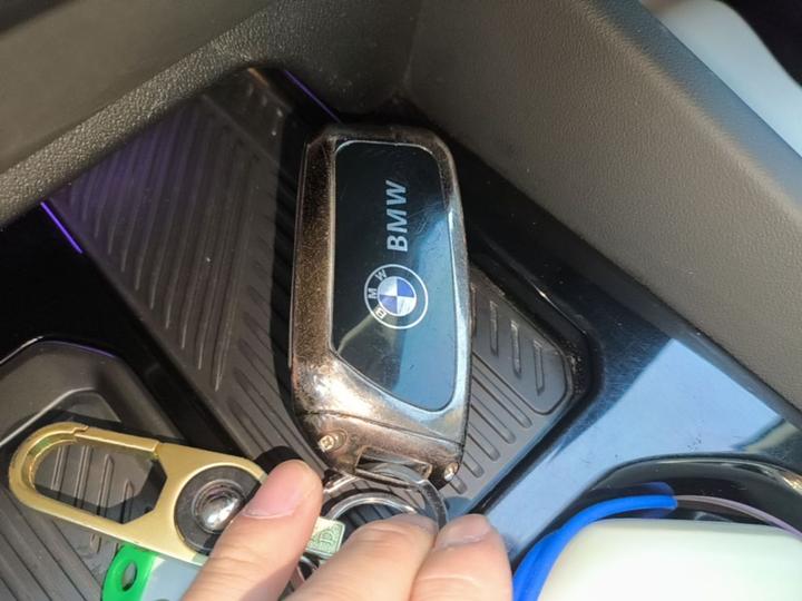 5 Series 2025 525Li M Sport Package photo 8