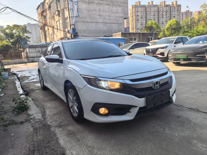 Civic 2016 180TURBO CVT Comfort photo 3