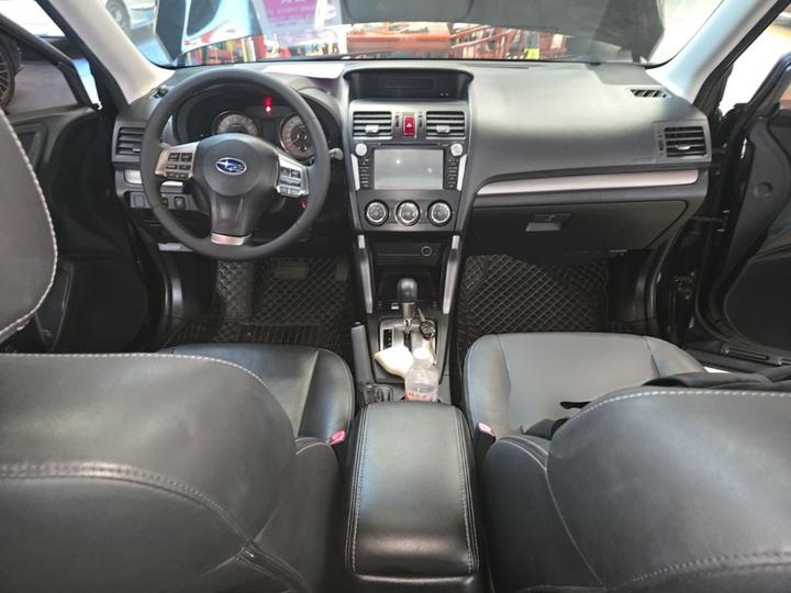 Forester 2014 2.0i AT Luxury photo 5