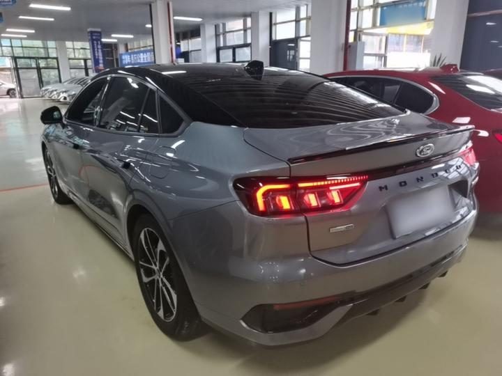 Mondeo 2022 EcoBoost 245 ST-Line photo 4