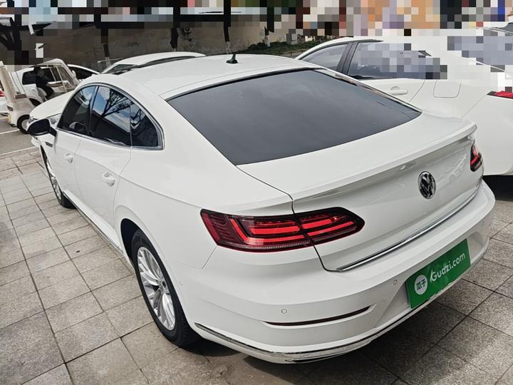 FAW-Volkswagen CC 2019 330TSI China VI photo 4