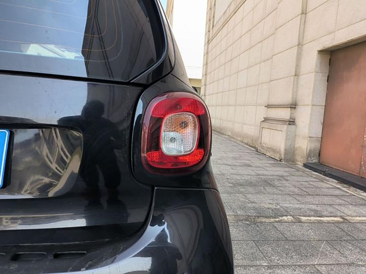 fortwo 2015 1.0L 52 Coupe photo 7