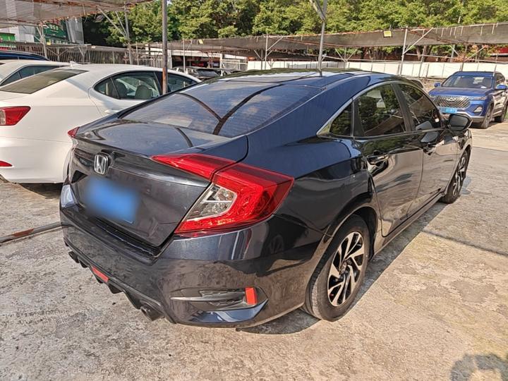 Civic 2016 180TURBO CVT Comfort photo 6