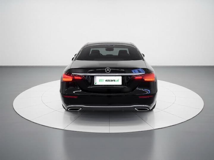 E-Class 2022 Facelift E 300 L Fashion photo 5